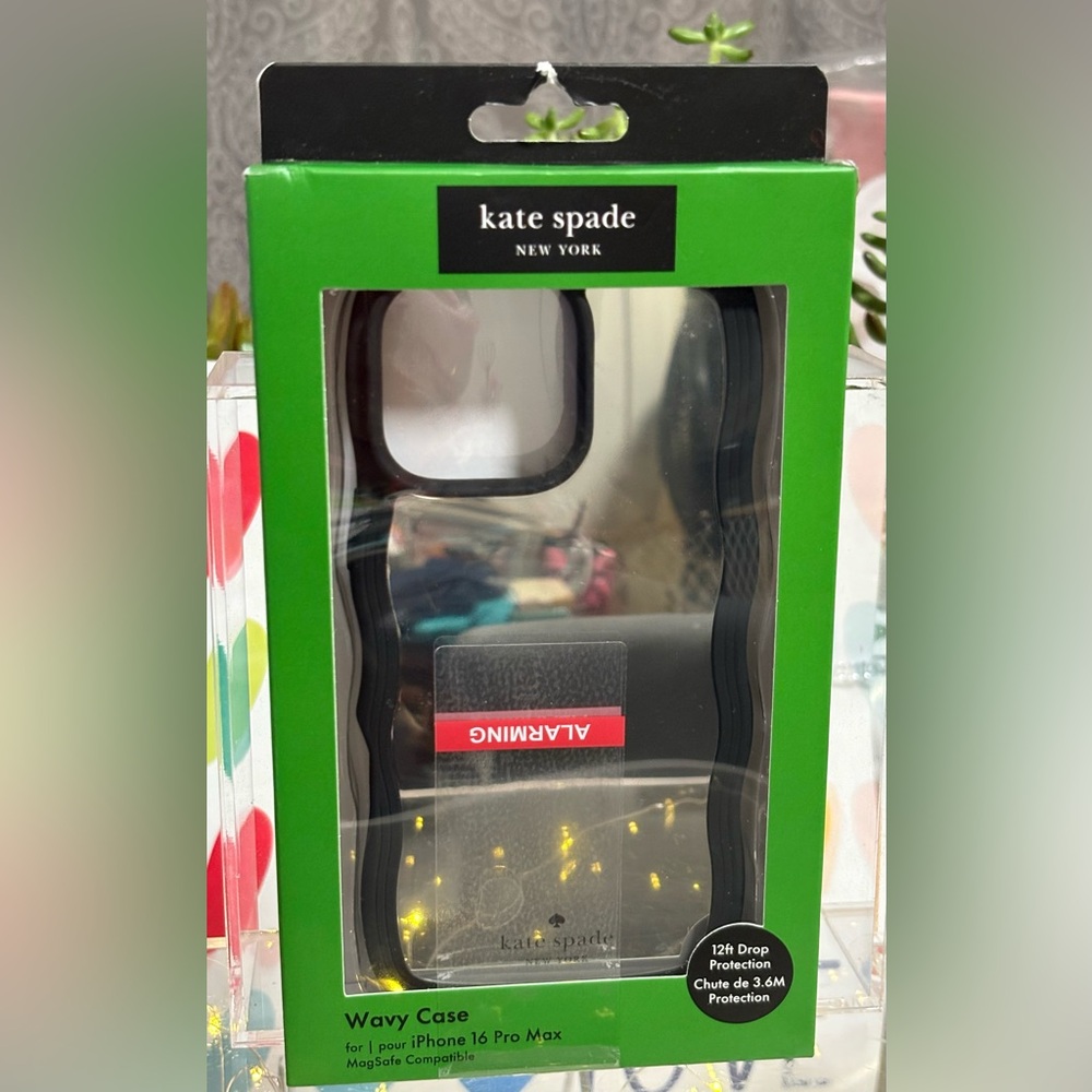 Kate Spade New York Wavy Case Mirrored model designed for the iPhone 16 Pro Max